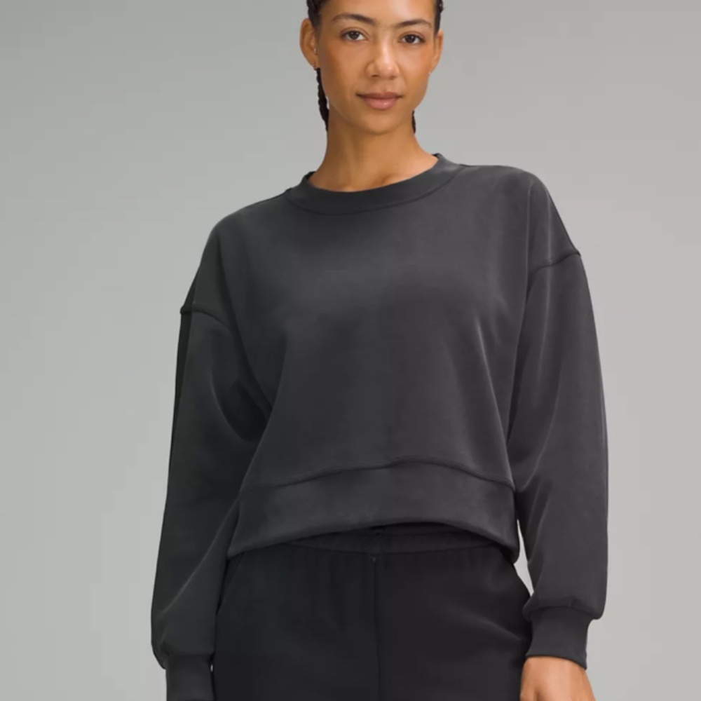 Softstreme Perfectly Oversized Cropped Crew
